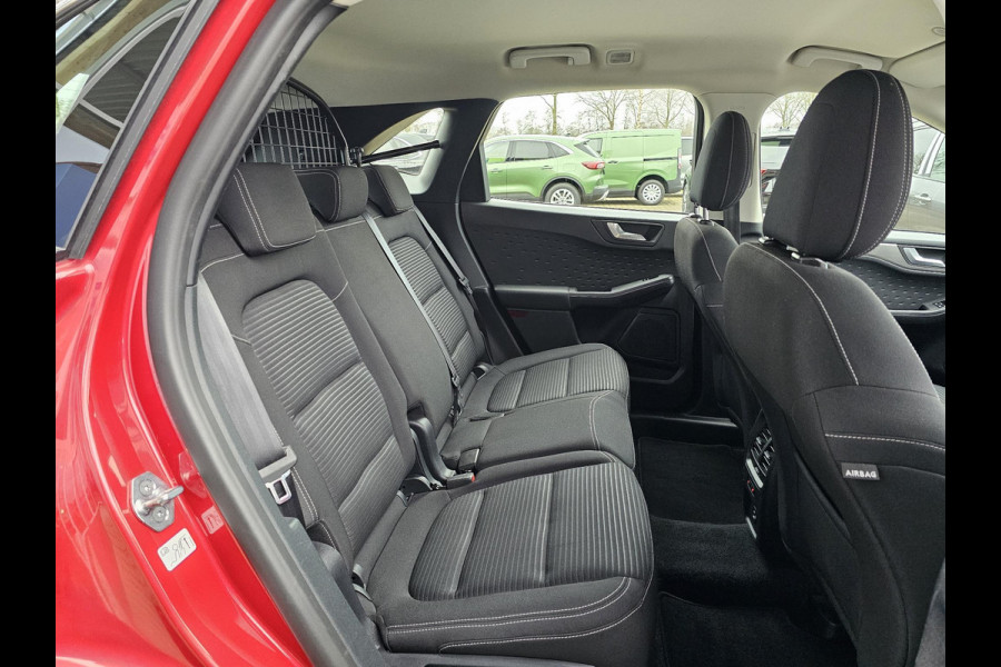 Ford Kuga 2.5 PHEV Titanium X 225 pk | Trekhaak | Adaptieve cruise control | Full led | Half Leder | Winterpack | Blind spot | Nette auto!