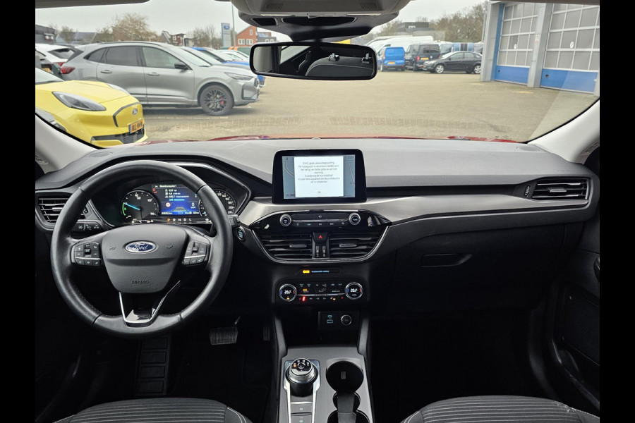 Ford Kuga 2.5 PHEV Titanium X 225 pk | Trekhaak | Adaptieve cruise control | Full led | Half Leder | Winterpack | Blind spot | Nette auto!