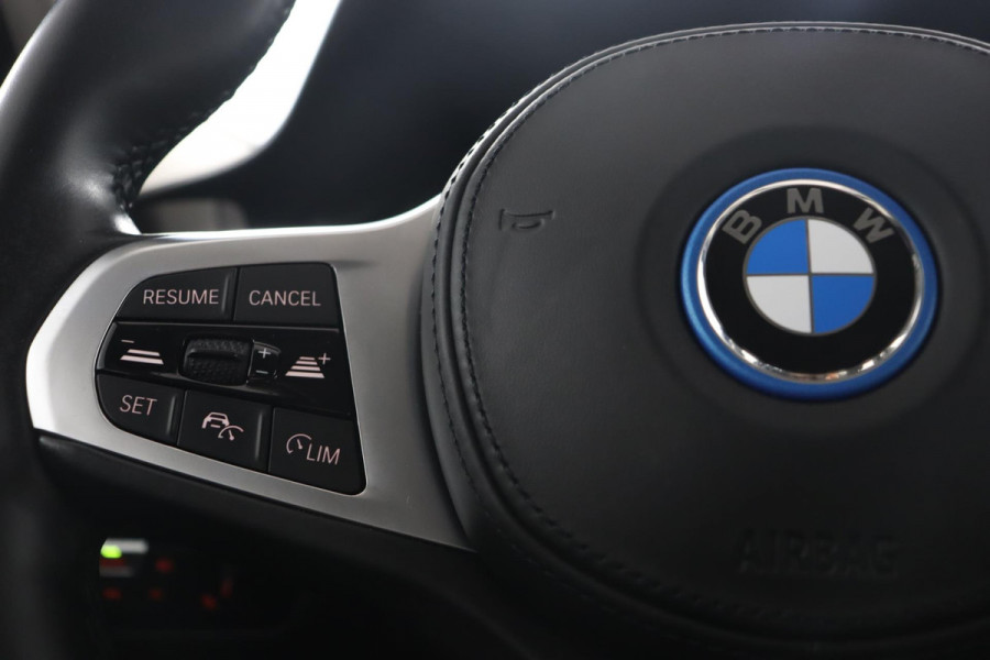 BMW 3 Serie Touring 320e Business Edition Plus|Laser|Leder|Sportstoelen|Adaptive Cruise Control