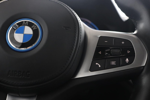 BMW 3 Serie Touring 320e Business Edition Plus|Laser|Leder|Sportstoelen|Adaptive Cruise Control