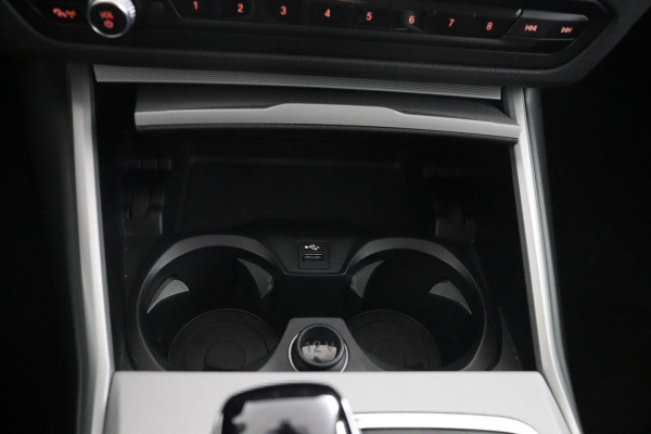 BMW 3 Serie Touring 320e Business Edition Plus|Laser|Leder|Sportstoelen|Adaptive Cruise Control
