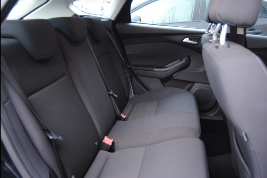 Ford Focus 1.0 Lease Edition || Apple Carplay! || Trekhaak