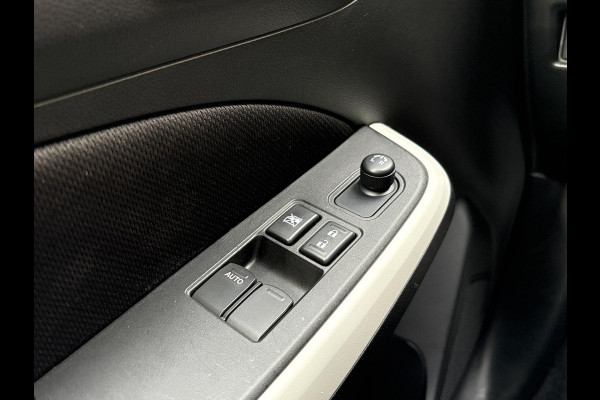 Suzuki Swift 1.2 Select Smart Hybrid | Scherm | Stoelverwarming | Camera | Airco