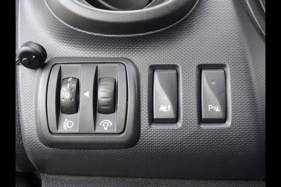 Renault Trafic 2.0 dCi 120 T29 L2H1