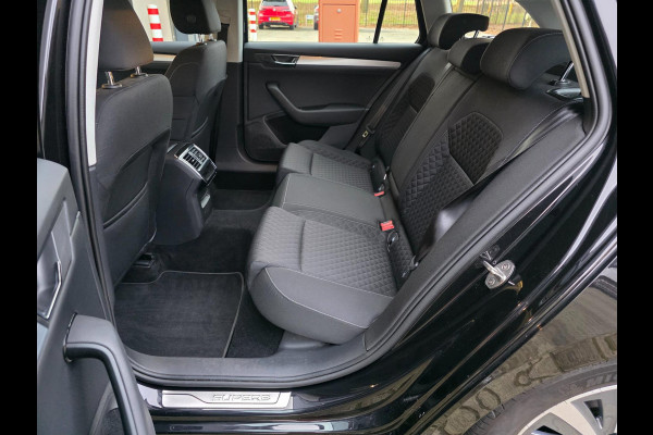 Škoda Superb Combi 1.4 TSI iV Business Edition Plus / STANDKACHEL / AFN.TREKHAAK / CRYSTAL LIGHTING / CAMERA / INCL. GARANTIE !