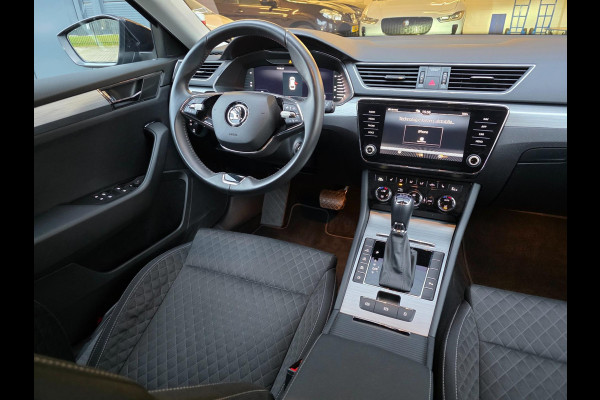 Škoda Superb Combi 1.4 TSI iV Business Edition Plus / STANDKACHEL / AFN.TREKHAAK / CRYSTAL LIGHTING / CAMERA / INCL. GARANTIE !
