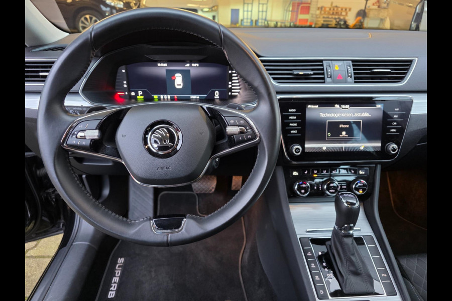 Škoda Superb Combi 1.4 TSI iV Business Edition Plus / STANDKACHEL / AFN.TREKHAAK / CRYSTAL LIGHTING / CAMERA / INCL. GARANTIE !