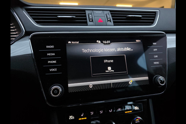 Škoda Superb Combi 1.4 TSI iV Business Edition Plus / STANDKACHEL / AFN.TREKHAAK / CRYSTAL LIGHTING / CAMERA / INCL. GARANTIE !