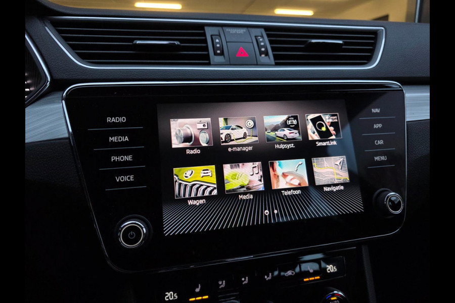 Škoda Superb Combi 1.4 TSI iV Business Edition Plus / STANDKACHEL / AFN.TREKHAAK / CRYSTAL LIGHTING / CAMERA / INCL. GARANTIE !