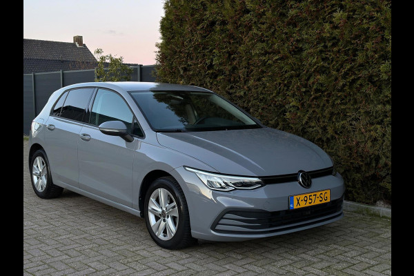 Volkswagen Golf 1.0 eTSI Life CarPlay Nardo Automaat
