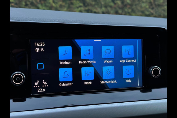 Volkswagen Golf 1.0 eTSI Life CarPlay Nardo Automaat