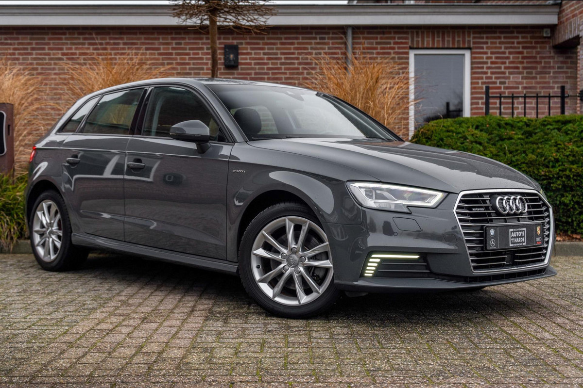 Audi A3 Sportback 1.4 e-tron Sport 204 PK Virtual Cockpit Adaptive Cruise Keyless Leder PDC 17''