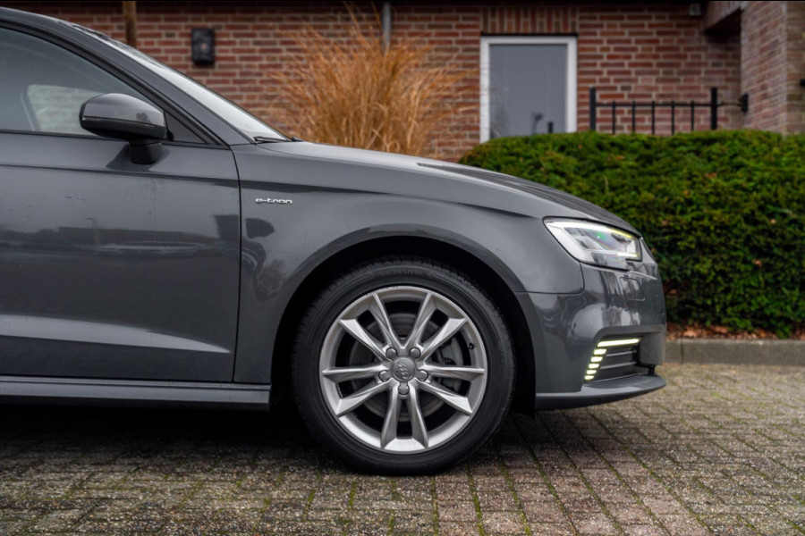 Audi A3 Sportback 1.4 e-tron Sport 204 PK Virtual Cockpit Adaptive Cruise Keyless Leder PDC 17''