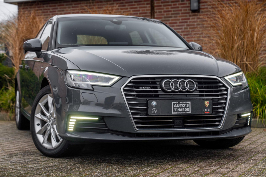 Audi A3 Sportback 1.4 e-tron Sport 204 PK Virtual Cockpit Adaptive Cruise Keyless Leder PDC 17''