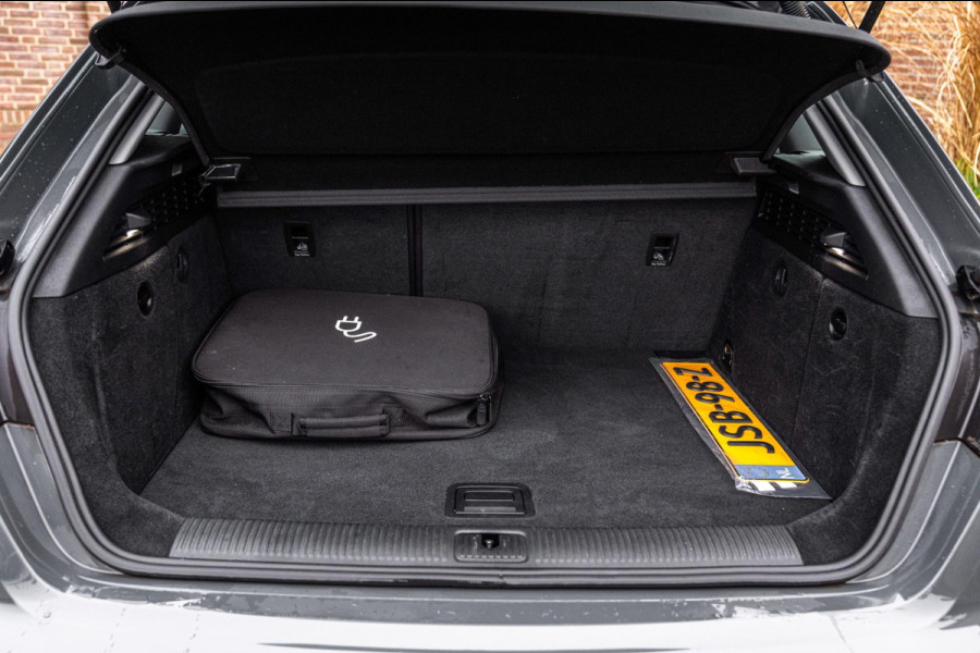 Audi A3 Sportback 1.4 e-tron Sport 204 PK Virtual Cockpit Adaptive Cruise Keyless Leder PDC 17''