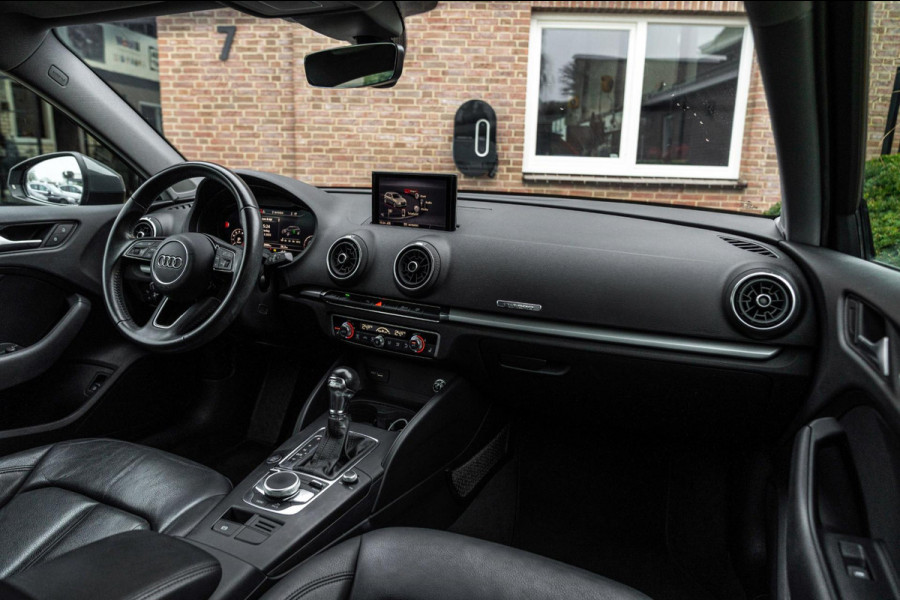 Audi A3 Sportback 1.4 e-tron Sport 204 PK Virtual Cockpit Adaptive Cruise Keyless Leder PDC 17''
