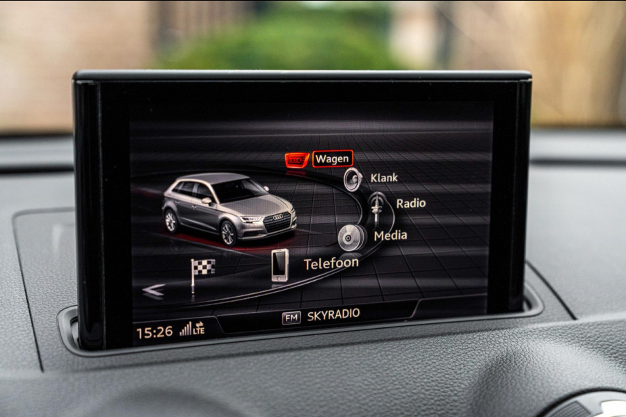 Audi A3 Sportback 1.4 e-tron Sport 204 PK Virtual Cockpit Adaptive Cruise Keyless Leder PDC 17''