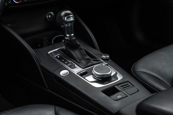 Audi A3 Sportback 1.4 e-tron Sport 204 PK Virtual Cockpit Adaptive Cruise Keyless Leder PDC 17''