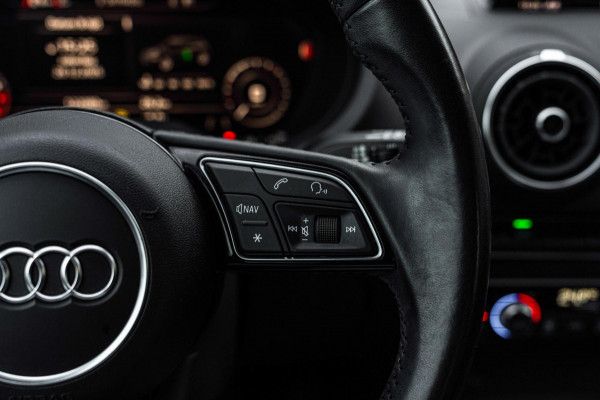 Audi A3 Sportback 1.4 e-tron Sport 204 PK Virtual Cockpit Adaptive Cruise Keyless Leder PDC 17''