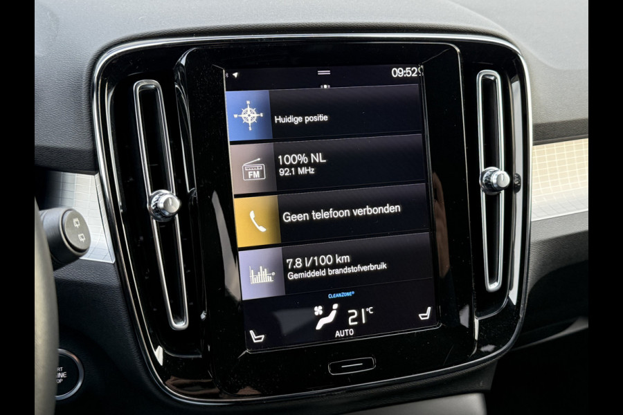 Volvo XC40 1.5 T3 Momentum Pro | CarPlay | H/K | Elek. Achterklep | Camera | 18 inch