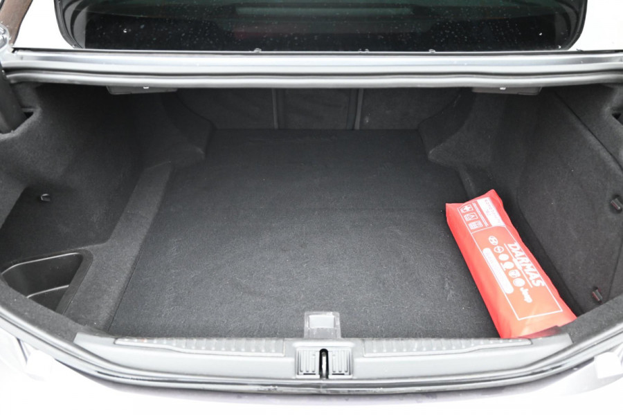 Alfa Romeo Giulia 2.0T Super 200 PK Aut. Xenon Leder Keyless PDC Camera 18''