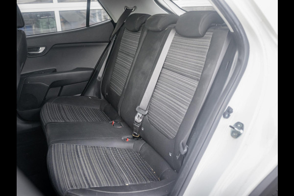 Kia Stonic 1.0 T-GDi MHEV DynamicPlusLine | Clima | Cruise | Trekhaak | Nieuwstaat!