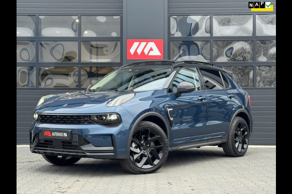 Lynk & Co 01 1.5 Black Edition Panoramadak/360° Camera/ACC/Stoelverwarming