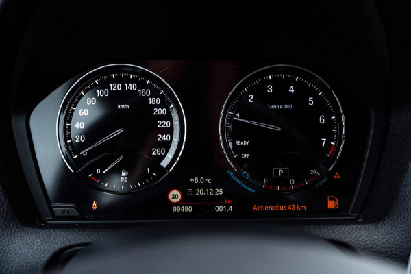 BMW 1-serie 118i Edition Shadow 136 PK Keyless Leder Stoelverwarming 17''