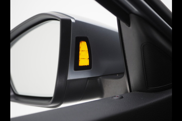 Škoda Superb Combi 1.4 TSI iV Laurin & Klement | Panoramadak | Leder | Canton | Camera | Keyless | Adaptive Cruise | Carplay