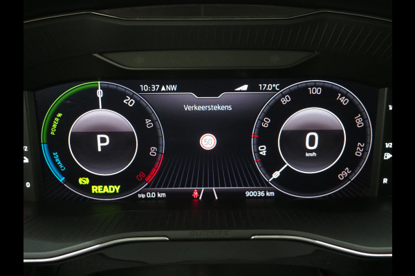 Škoda Superb Combi 1.4 TSI iV Laurin & Klement | Panoramadak | Leder | Canton | Camera | Keyless | Adaptive Cruise | Carplay