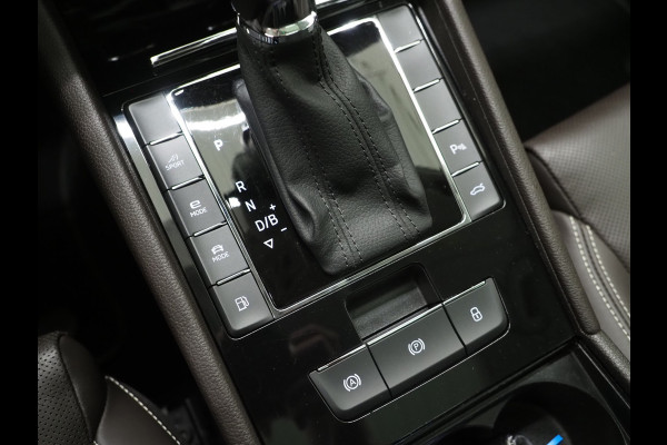 Škoda Superb Combi 1.4 TSI iV Laurin & Klement | Panoramadak | Leder | Canton | Camera | Keyless | Adaptive Cruise | Carplay