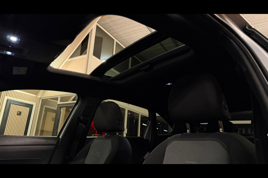 Volkswagen Taigo 1.0 TSI 3x R-Line PANO/IQ LIGHTS/KEYLESS/VIRTUAL/CARPLAY/ACC/AUTOMAAT/CAMERA/STOELVERWARMING/BOMVOL!