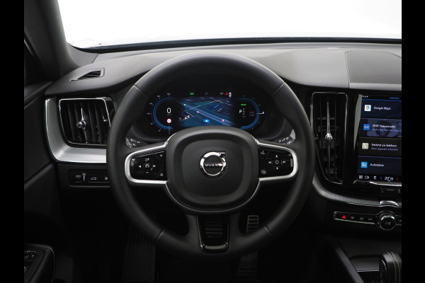 Volvo XC60 2.0 T6 Plug-in hybrid AWD R-Design Long Range | Panoramadak | Pilot Assist | Trekhaak | Camera | Keyless | Memory | Carplay