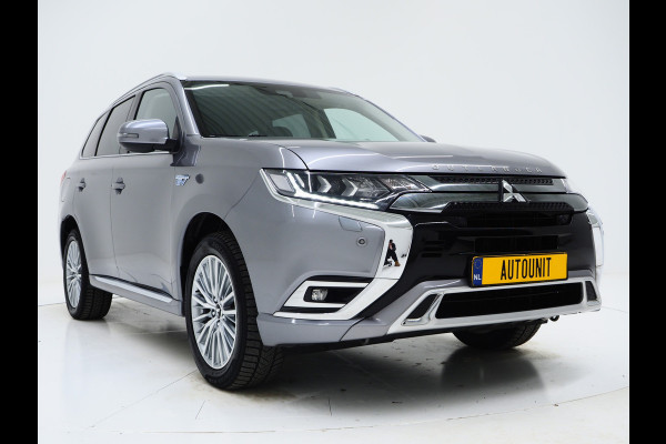 Mitsubishi Outlander 2.4 PHEV Intense | Camera | Keyless | Power Sound | Trekhaak | Stoelverwarming | Carplay