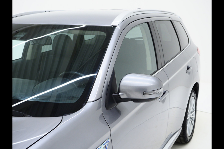 Mitsubishi Outlander 2.4 PHEV Intense | Camera | Keyless | Power Sound | Trekhaak | Stoelverwarming | Carplay
