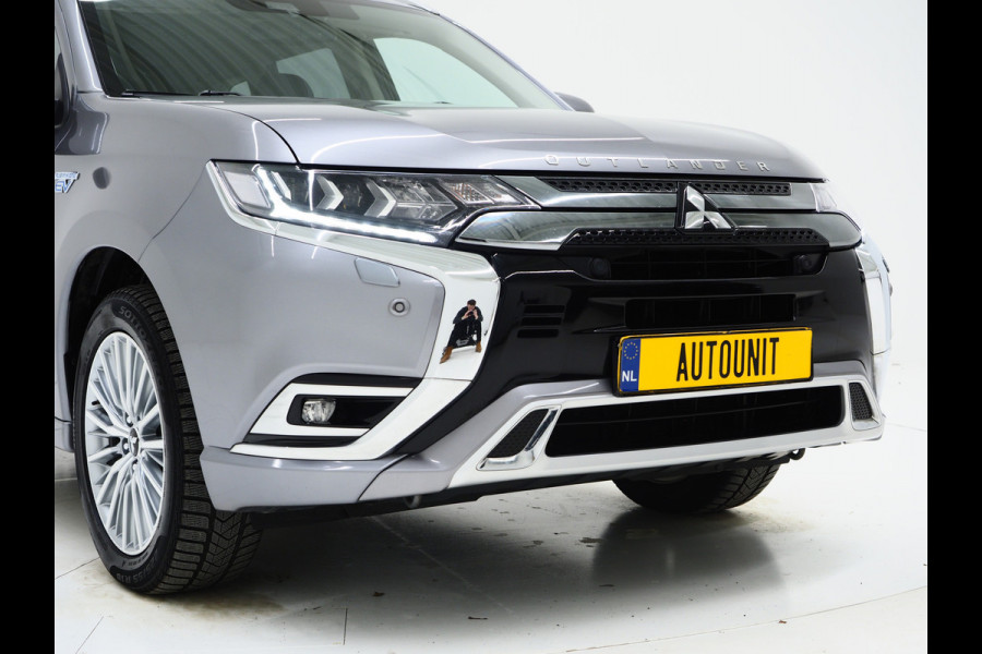 Mitsubishi Outlander 2.4 PHEV Intense | Camera | Keyless | Power Sound | Trekhaak | Stoelverwarming | Carplay