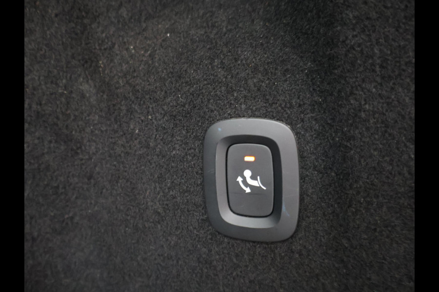 Volvo XC60 2.0 D4 AWD INSCRIPTION + WEGKL. TREKHAAK | LEDER | PANORAMA | 19 INCH | CAMERA | MEMORY