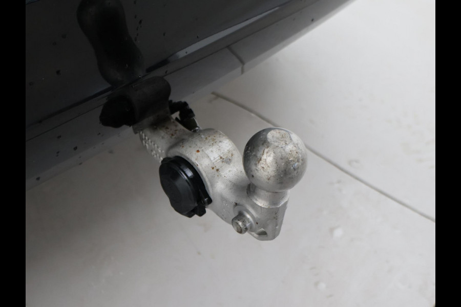 Volvo XC60 2.0 D4 AWD INSCRIPTION + WEGKL. TREKHAAK | LEDER | PANORAMA | 19 INCH | CAMERA | MEMORY