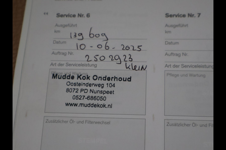 Volvo XC60 2.0 D4 AWD INSCRIPTION + WEGKL. TREKHAAK | LEDER | PANORAMA | 19 INCH | CAMERA | MEMORY