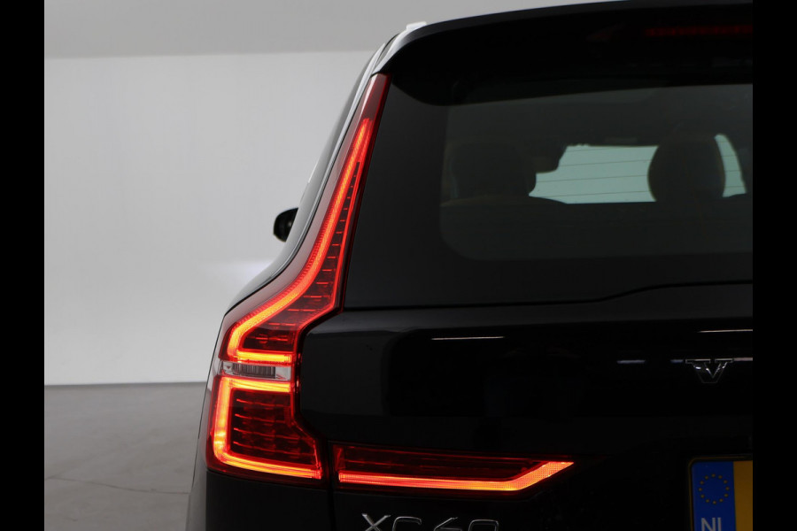 Volvo XC60 2.0 D4 AWD INSCRIPTION + WEGKL. TREKHAAK | LEDER | PANORAMA | 19 INCH | CAMERA | MEMORY