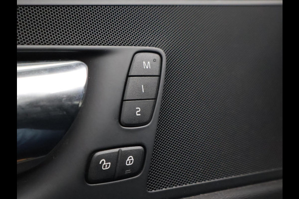 Volvo XC60 2.0 D4 AWD INSCRIPTION + WEGKL. TREKHAAK | LEDER | PANORAMA | 19 INCH | CAMERA | MEMORY