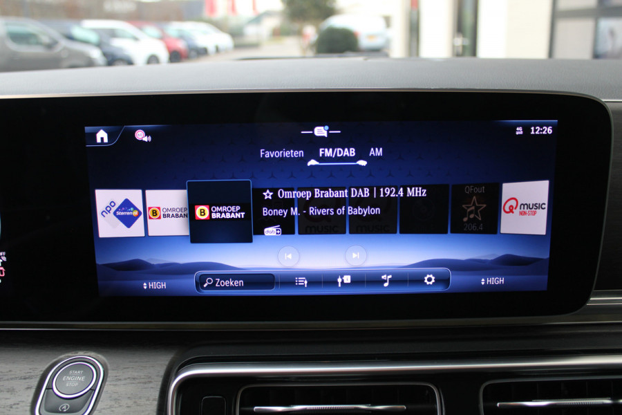 Mercedes-Benz V-Klasse 300d / XXL / DC / 2x Electrische Schuifdeur / 360 Camera / Vol Opties / NIEUWSTAAT