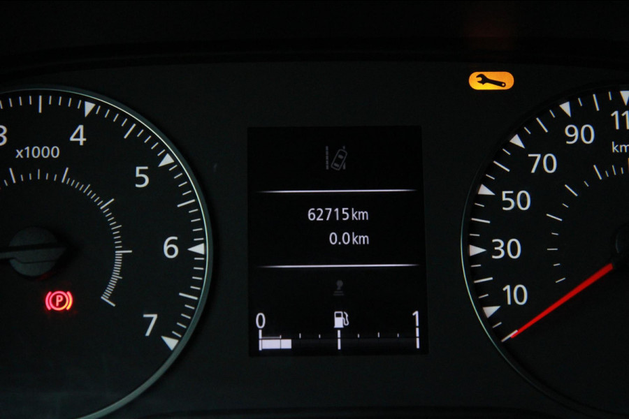 Renault Master T35 2.3 dCi 150PK L2H2 Energy / Camera / Trekhaak / Imperiaal