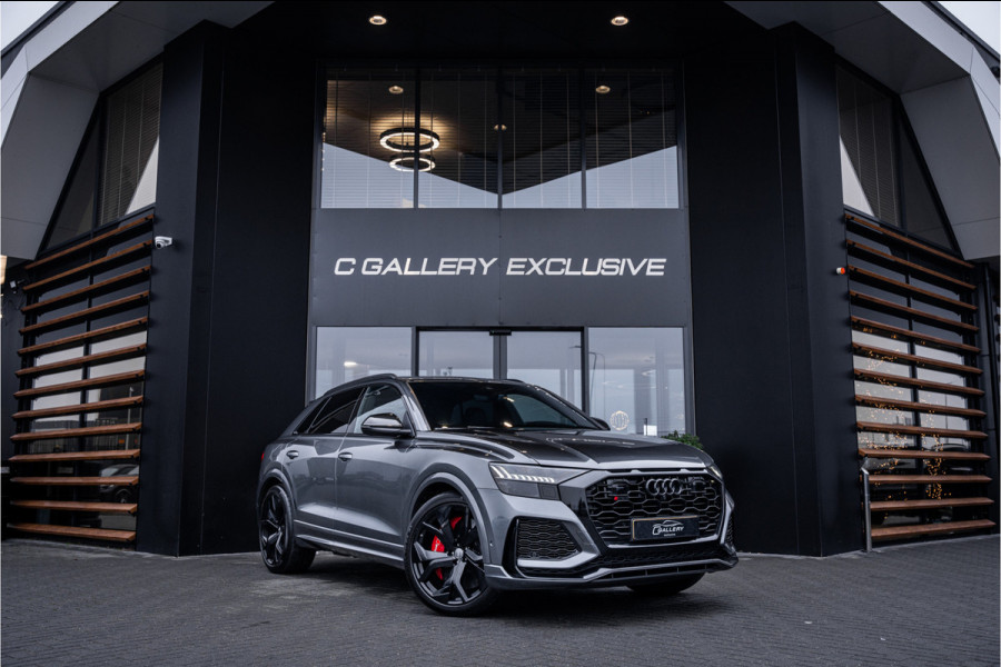 Audi RSQ8 4.0 TFSI quattro - Panorama l Keramisch l Stoelkoeling l 360 Camera | Memory