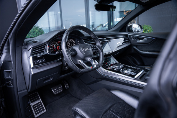 Audi RSQ8 4.0 TFSI quattro - Panorama l Keramisch l Stoelkoeling l 360 Camera | Memory