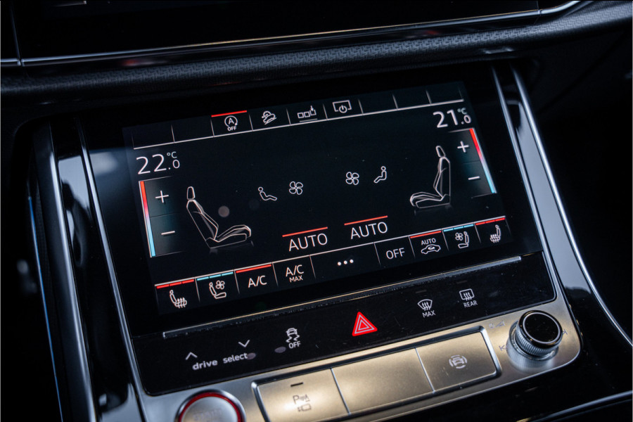Audi RSQ8 4.0 TFSI quattro - Panorama l Keramisch l Stoelkoeling l 360 Camera | Memory