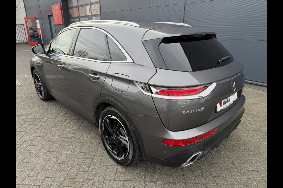DS Ds 7 Crossback 300pk 4x4 Executive (Trekhaak - Elektrische klep - Camera - Adaptieve Cruise Controle - Keyless Entry - DS LED - Navigatie)