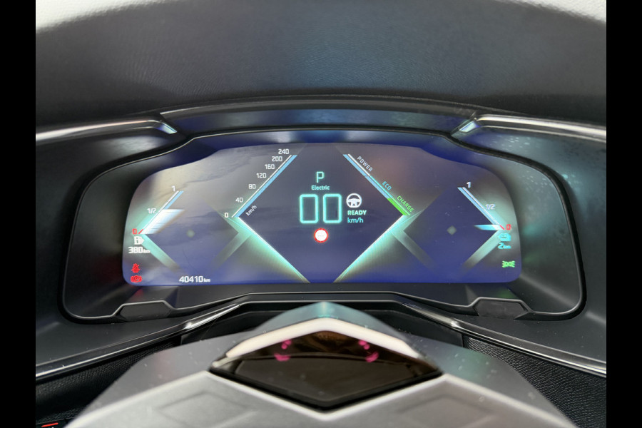 DS Ds 7 Crossback 300pk 4x4 Executive (Trekhaak - Elektrische klep - Camera - Adaptieve Cruise Controle - Keyless Entry - DS LED - Navigatie)