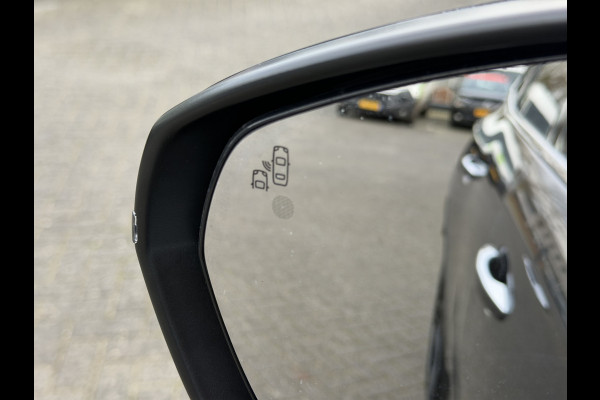 DS Ds 7 Crossback 300pk 4x4 Executive (Trekhaak - Elektrische klep - Camera - Adaptieve Cruise Controle - Keyless Entry - DS LED - Navigatie)