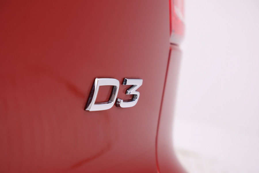 Volvo XC40 2.0 D3 Inscription Stoelverw. Navigatie, Climate,